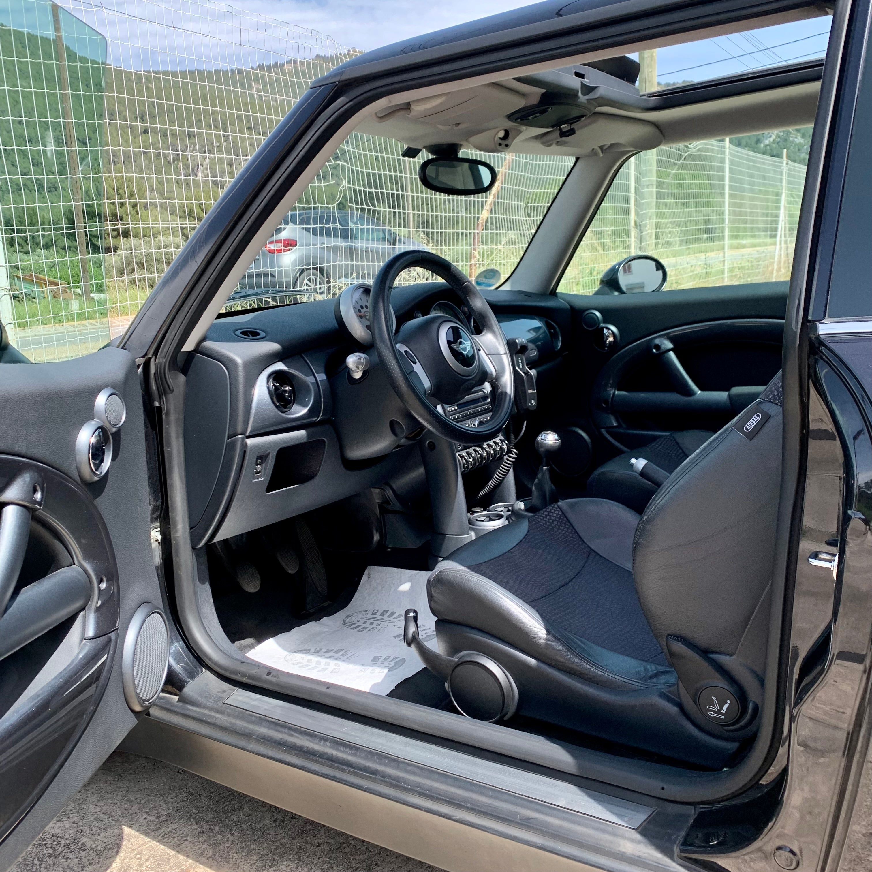 Mini Cooper 1.6 115ch